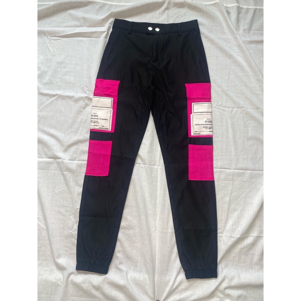 Akira, size S, black and pink